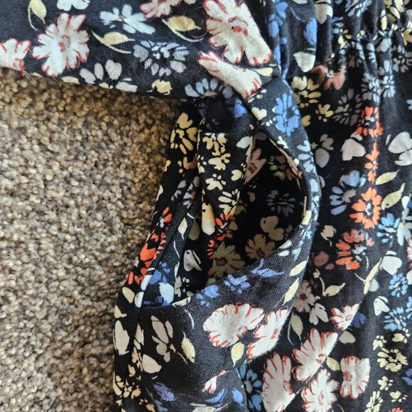 Next Floral pattern Dress size 18 w/ pockets - Picture 2 of 5